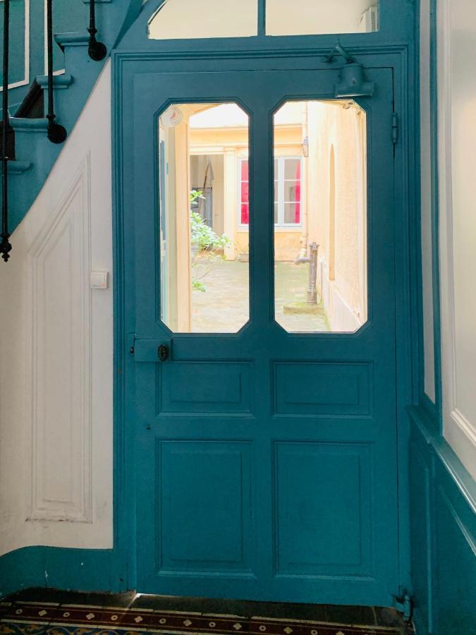 Appartement Versailles Quartier Notre Dame Au Pied Du Chateau Avec Parking Esterno foto